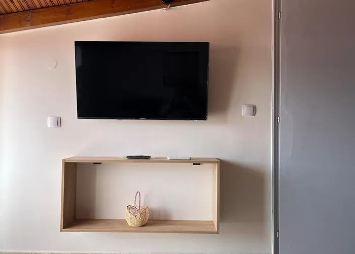 Sweet Wooden *